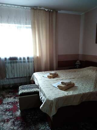 Гостиница Тетис Адлер Четырехместный номер-3