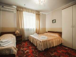 Гостиница Тетис Адлер Двухместный номер с 2 отдельными кроватями-1